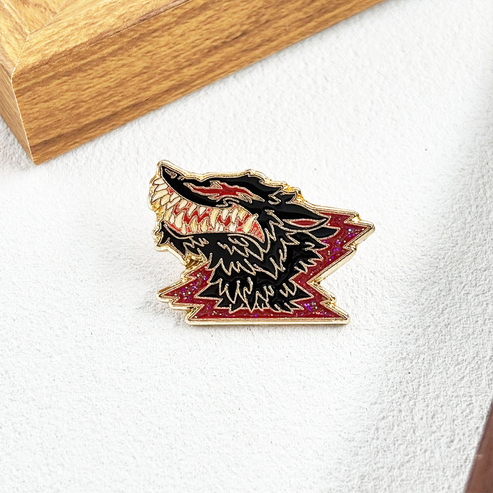 Fanged Wolf Metal Brooch, Dark - Vintage Collectible Clothing ulasan dan harga