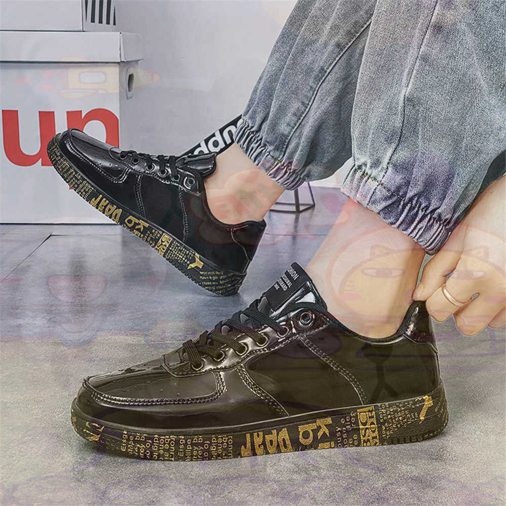 Round Foot Size 45 Sneakers Wh - Most Expensive Vintage Collection ulasan dan harga