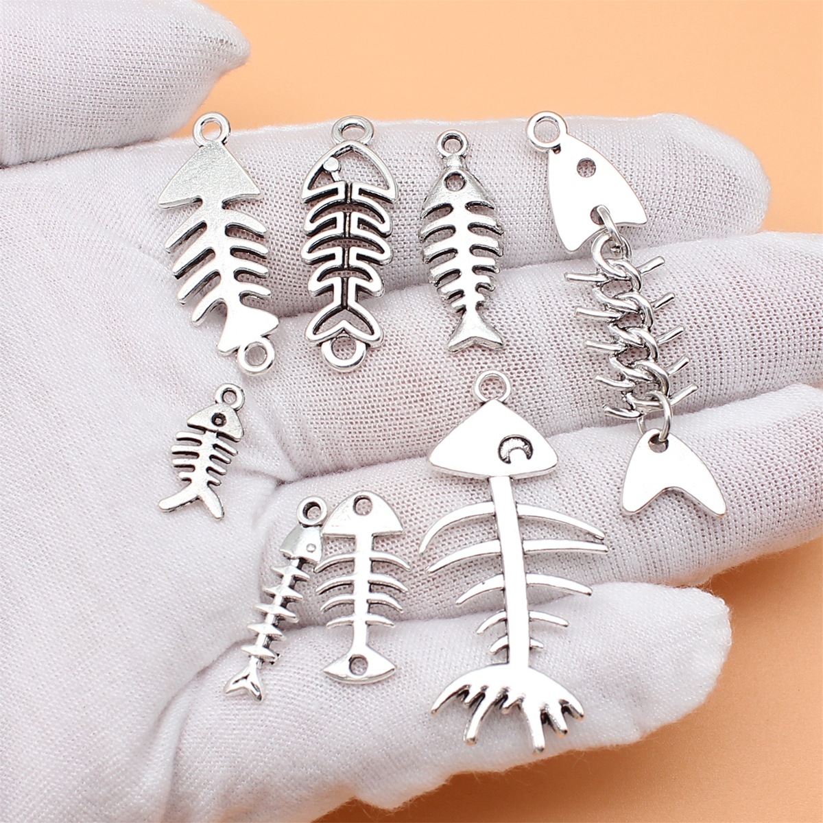 8pcs Antique Silver Color Fish - Vintage Collectible Jewelry ulasan dan harga